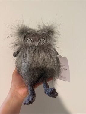 Baby & Child Restoration Hardware Plush Wooly Fuzzy Fluffy Gray Owl Stuffed Toy
